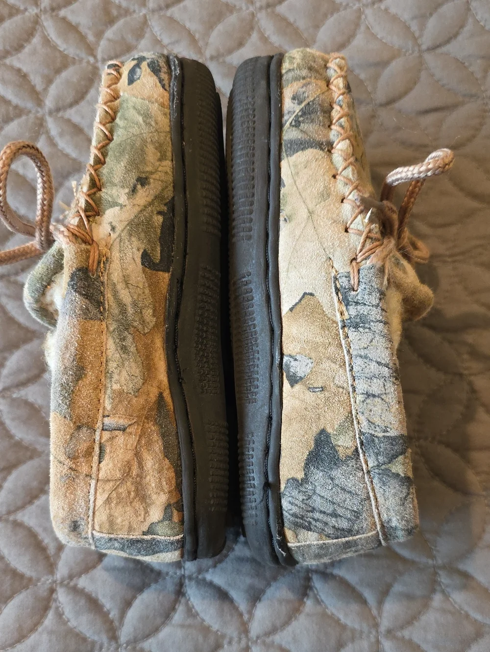 Old Friend Moccasin Fuzzy Fleece Lined Slippers, Camo, Toddler / Kids Size 10